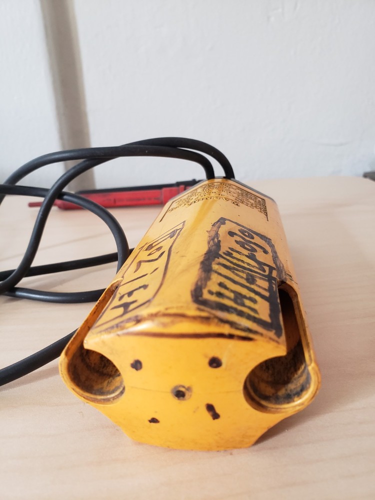 IDEAL VOLTAGE TESTER 61-065 Used and Tested