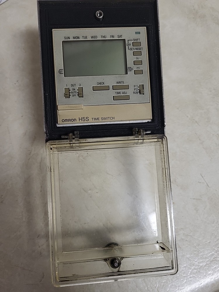 Omron Time Switch H5S-B 250VAC 10A with enclosure