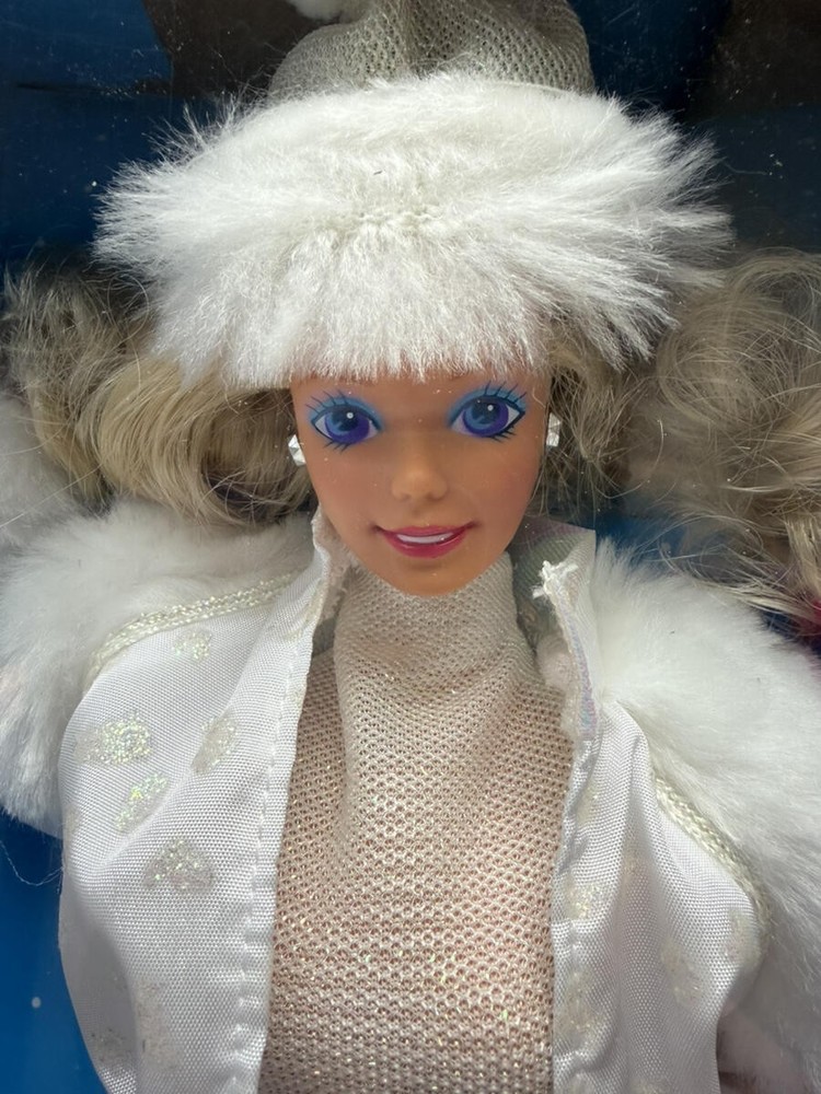 MATTEL WINTER FUN BARBIE NRFB 5949