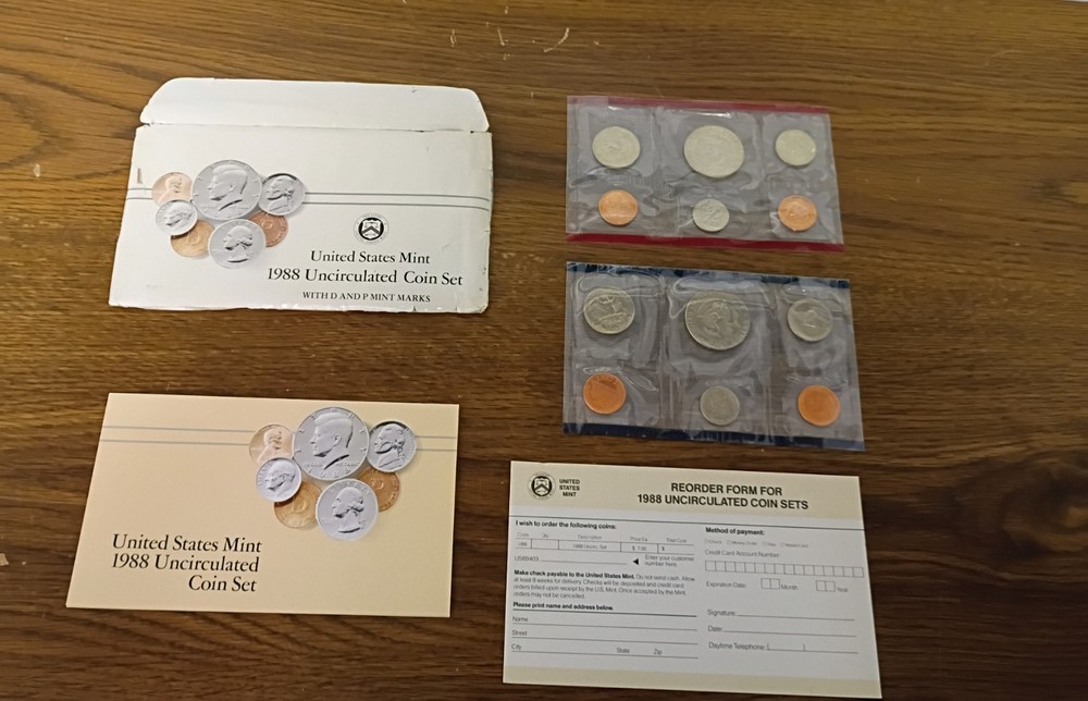1988 US Mint Uncirculated 10 Coin Set D & P Mint Marks (#1)