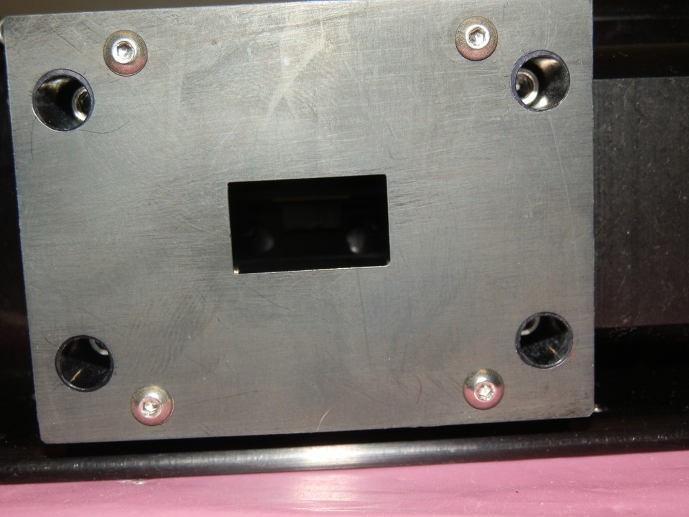 (Horiba FluoroMax ?) Motorized Monochromator