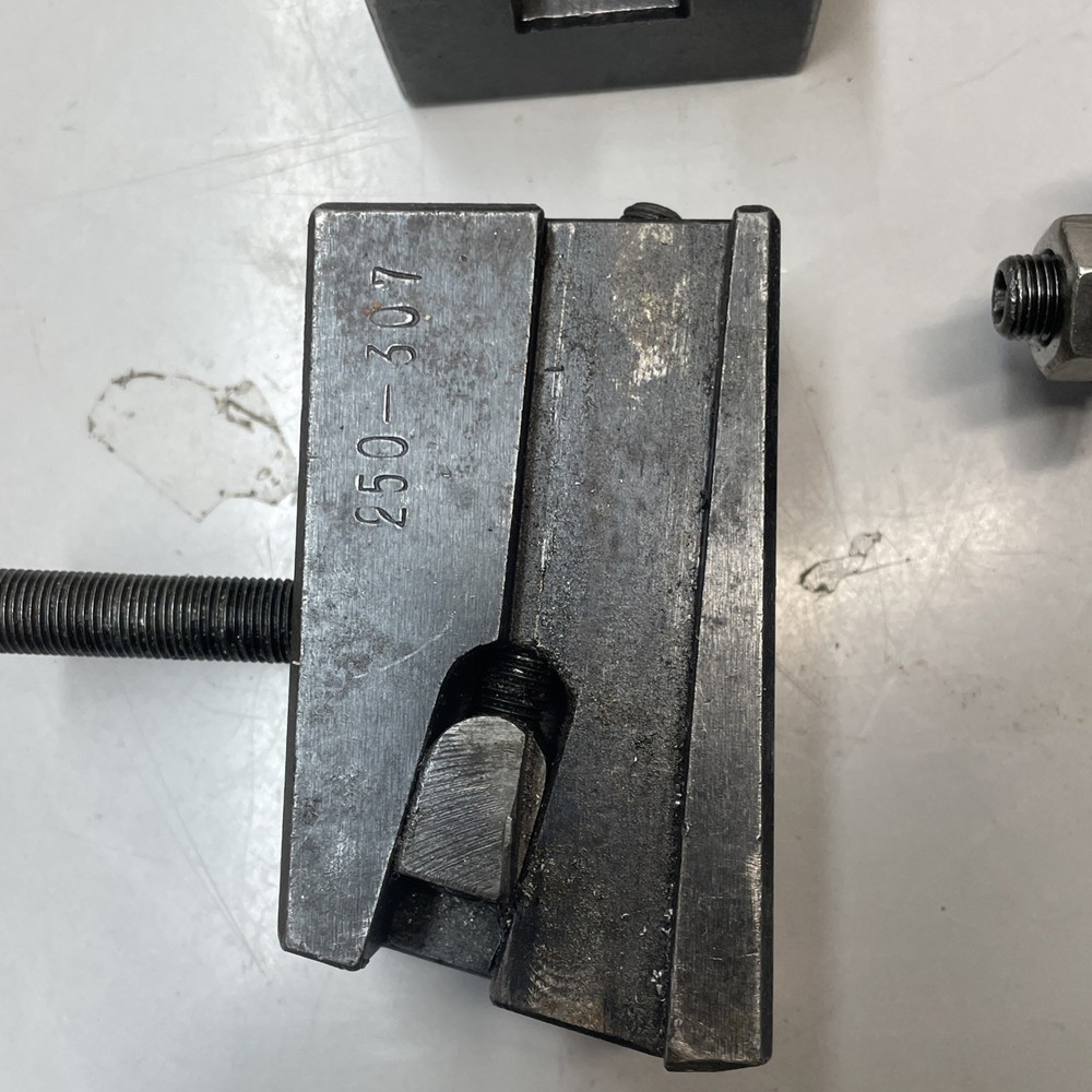 ALORIS CXA SERIES QUICK CHANGE LATHE TOOL POST WITH 6 TOOL HOLDERS