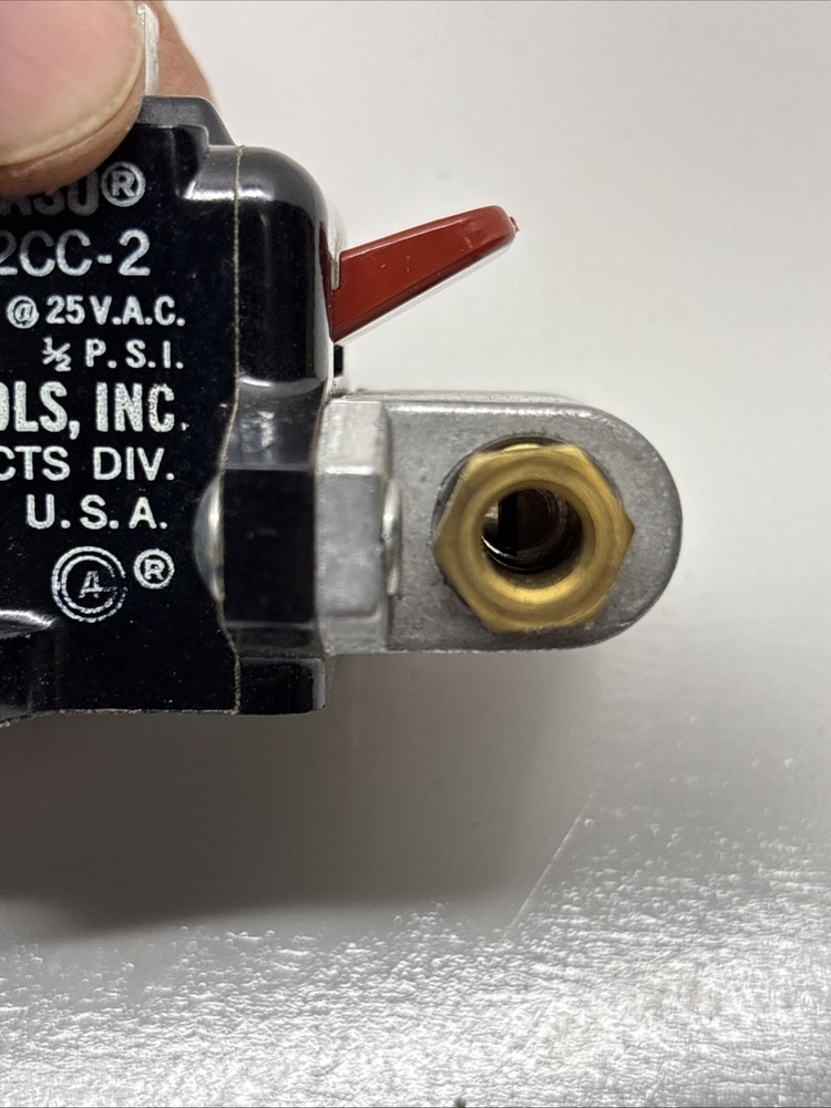 Baso Gas Light Safety Switch L62CC-2