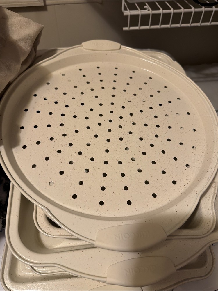 Kikcoin 16PCS Nonstick Baking Pans Set, Stackable Bakeware Sets with Silicone
