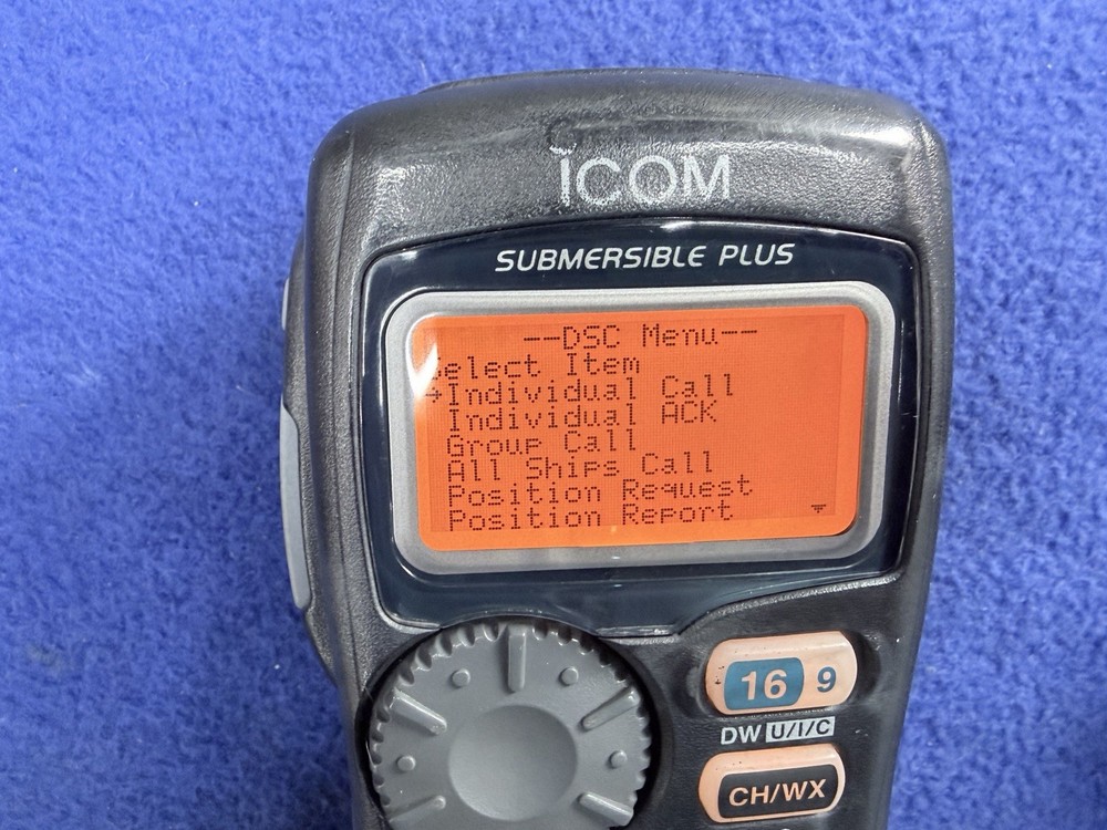ICOM HM-162B Commandmic III Second Station Handset- AS-IS CONNECTOR ISSUE