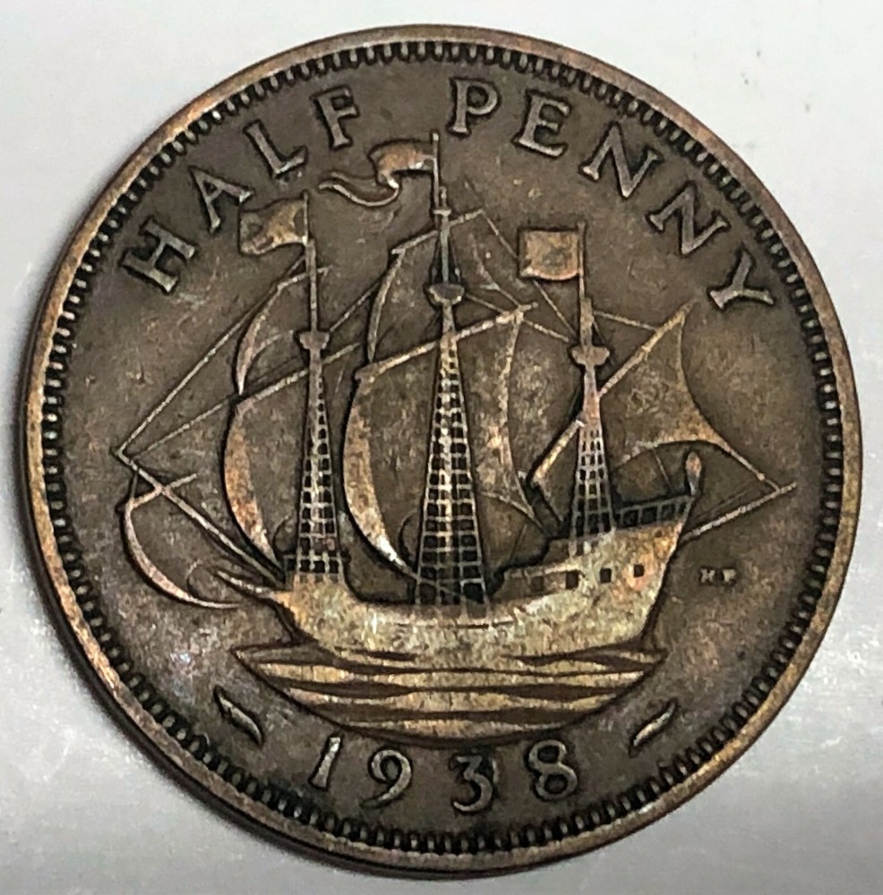 # C4004     GREAT BRITAIN     COIN,    HALF PENNY    1938