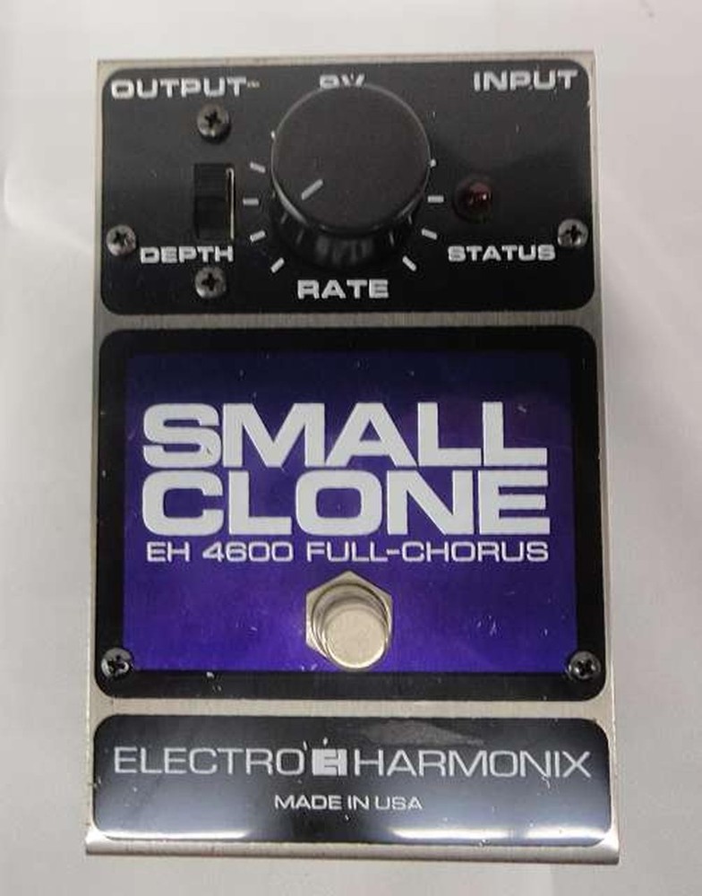 ELECTRO HARMONIX SMALL chorus