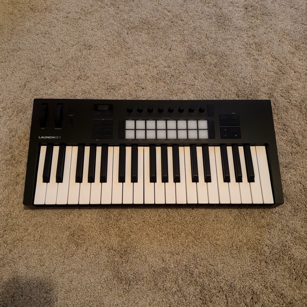 Novation Launchkey 37-Key MIDI Keyboard Full Key