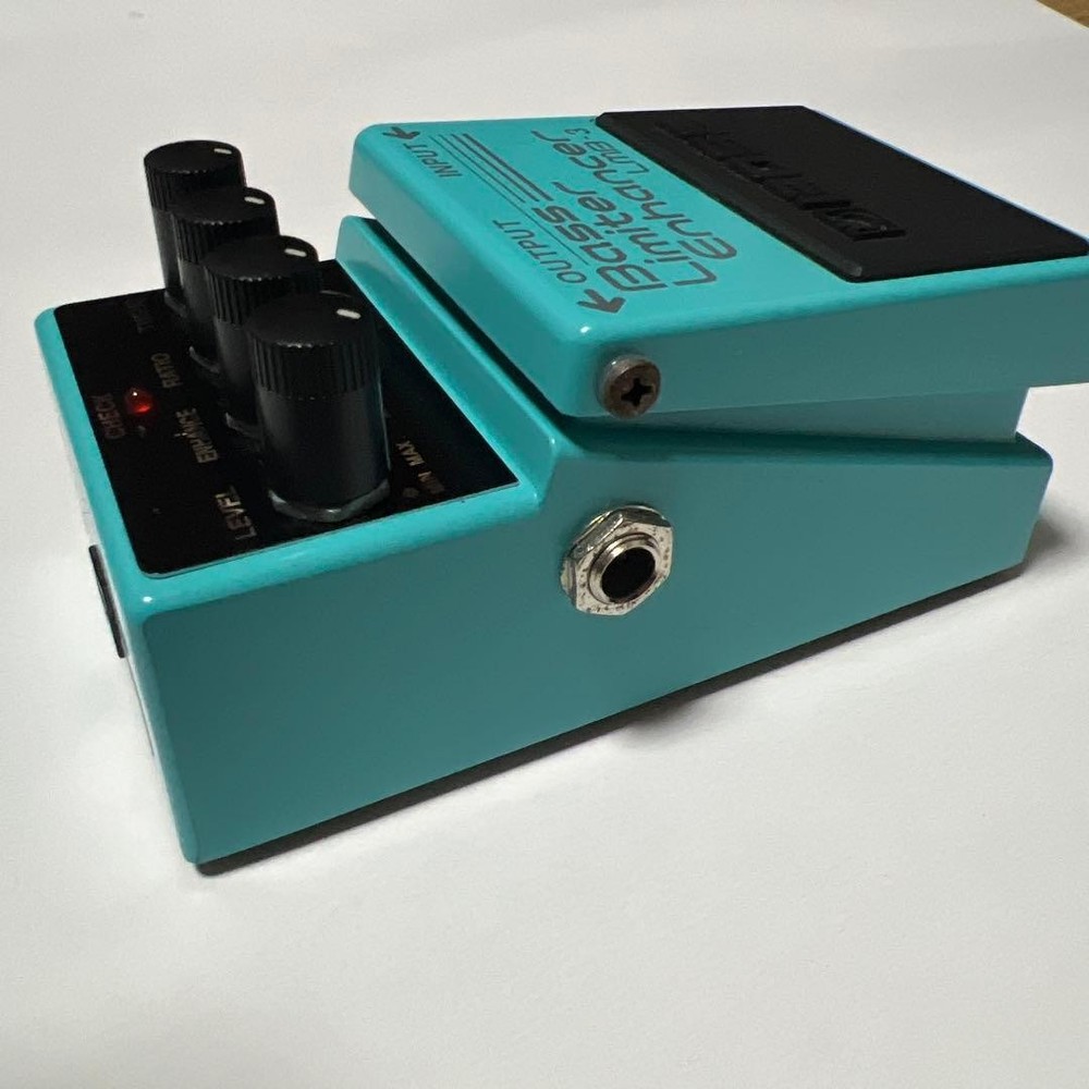 Bass limiter enhancer LMB3