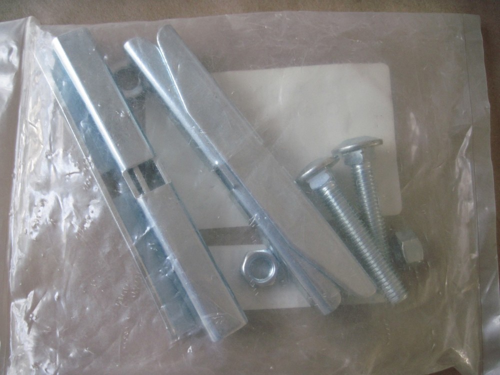 Black Box RM657 Network Ladder Rack Butt Splice Kit