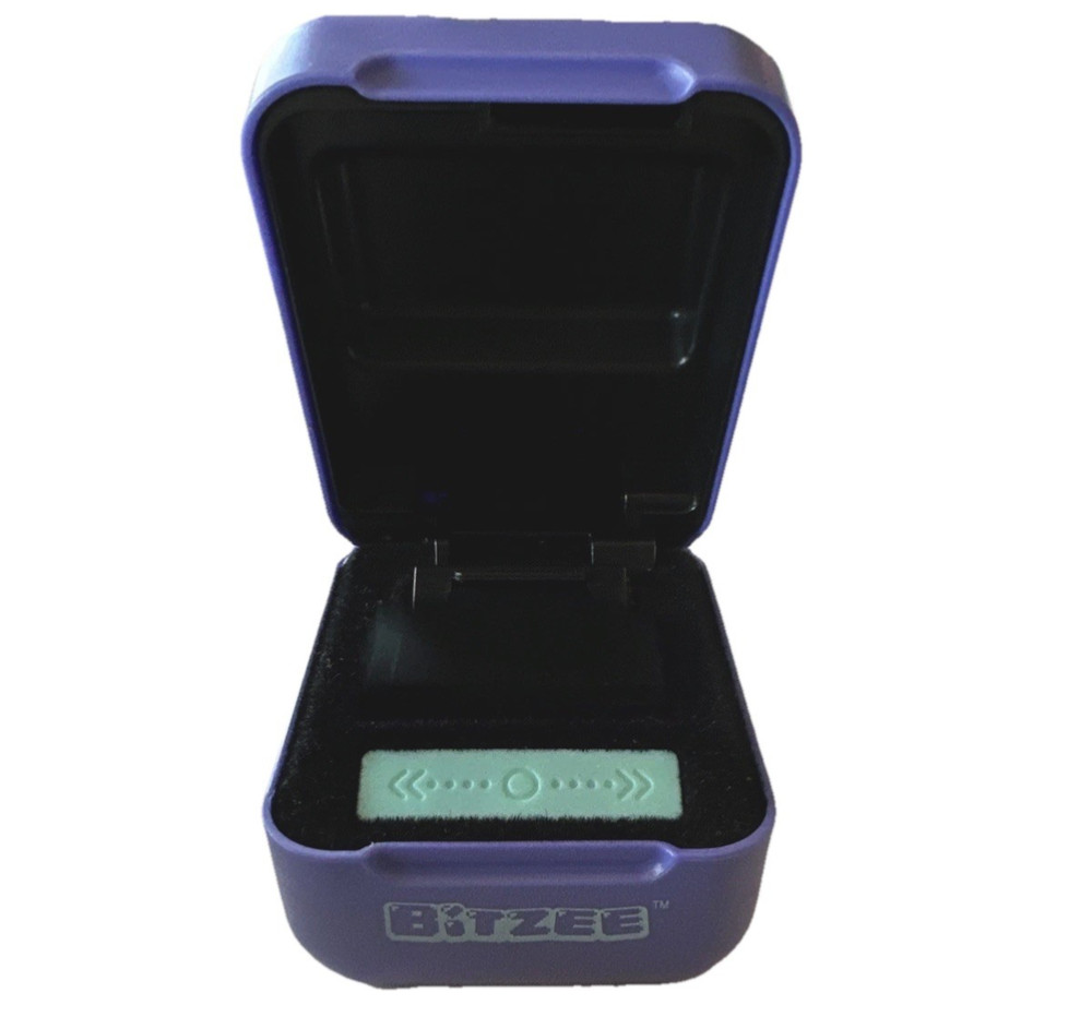Bitzee Magical Interactive Digital Virtual Pet Purple Tobidase Spin Master Toy