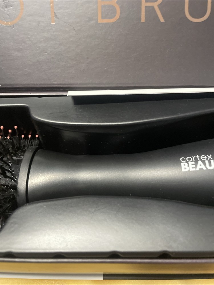 Cortex Beauty - 2 in. Volumizing Blowout Brush
