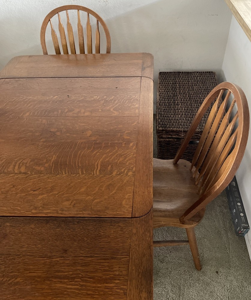 Vintage Solid Oak Dining Rectangle 59.25” Table. 4 Arrowback Chairs. Made Taiwan