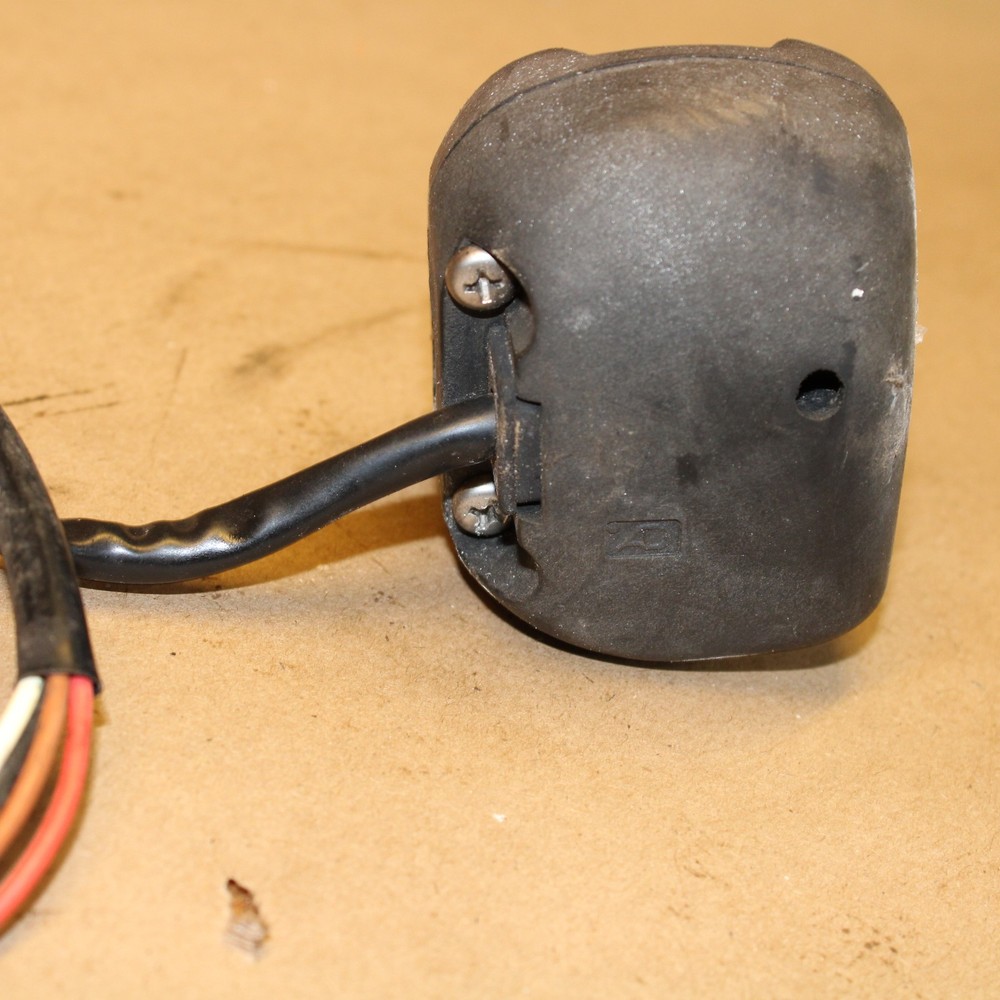 Yamaha 2002 XLT1200 Start Stop Kill Switch Button Screws Included