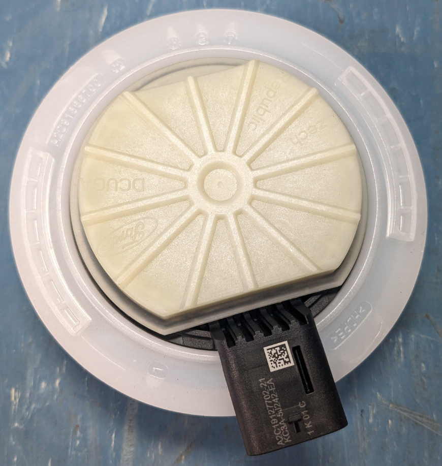Ford AdBlue Urea DEF Reductant Level Sensor Quality Module Continental
