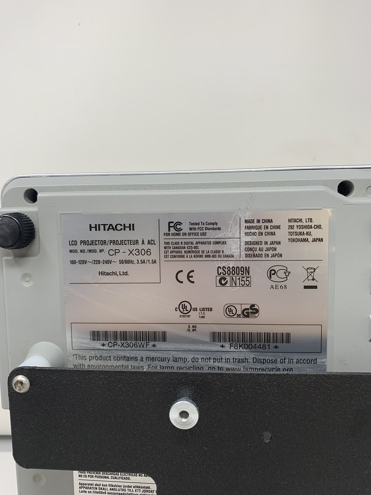 Hitachi CP-X306 3LCD Projector
