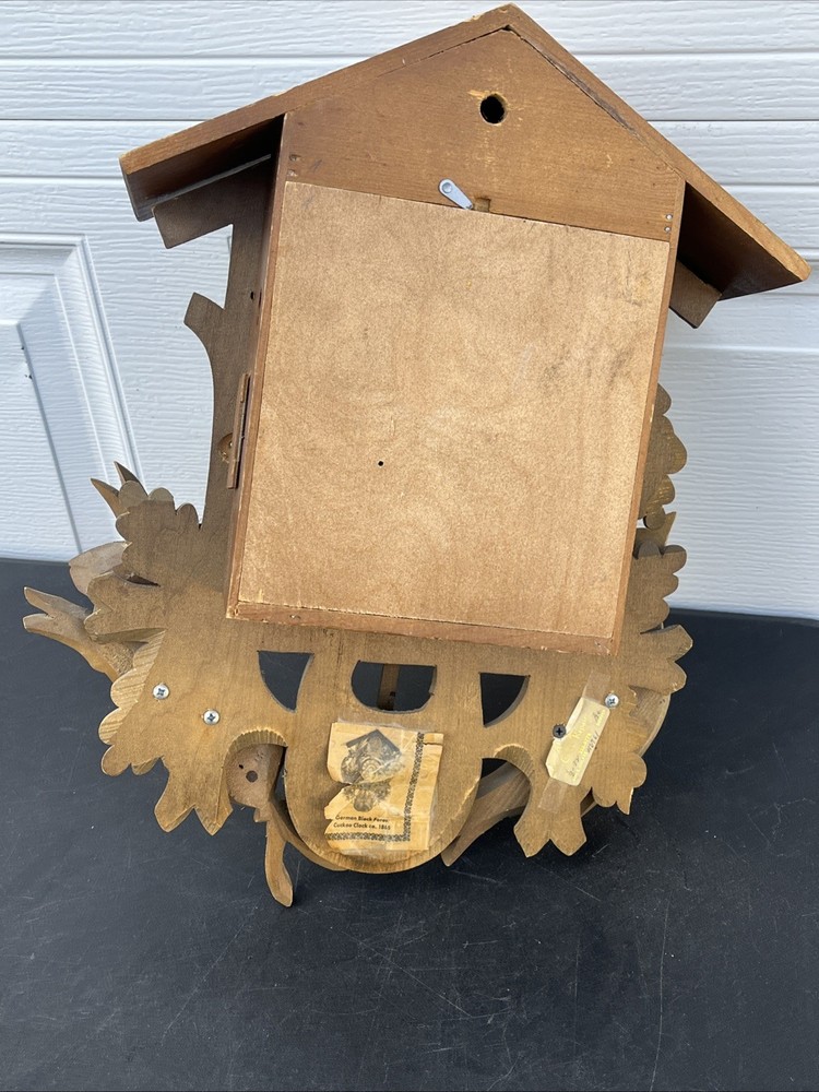 Vintage CUCKOO CLOCK READ DESCRIPTION