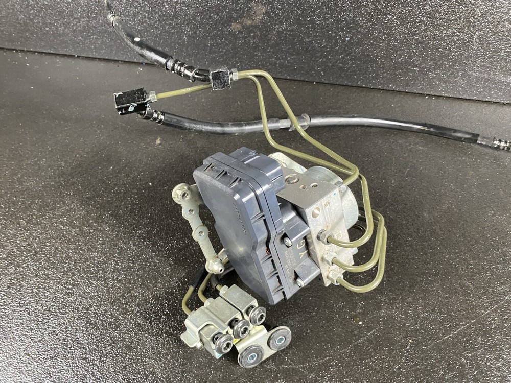 ♻️ 2018 Yamaha Niken ABS Pump Controller ♻️
