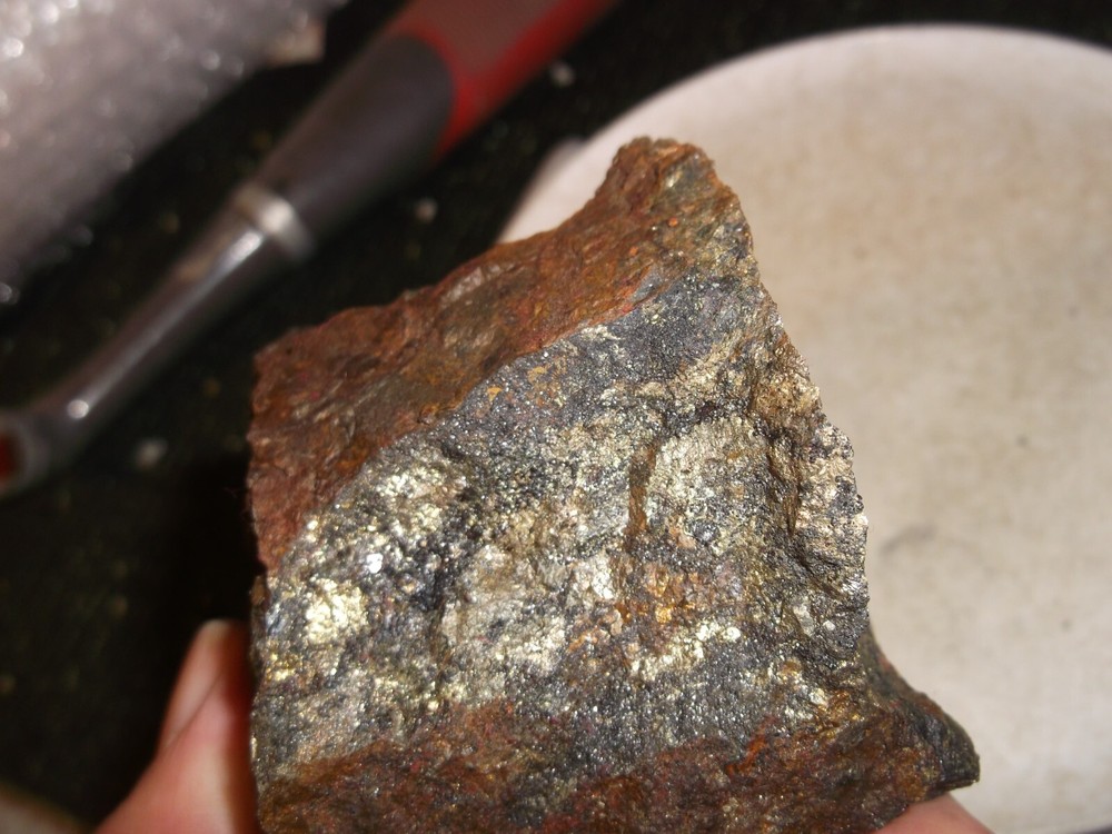 Gold, silver, copper, 474 grams samples ,ore high grade .