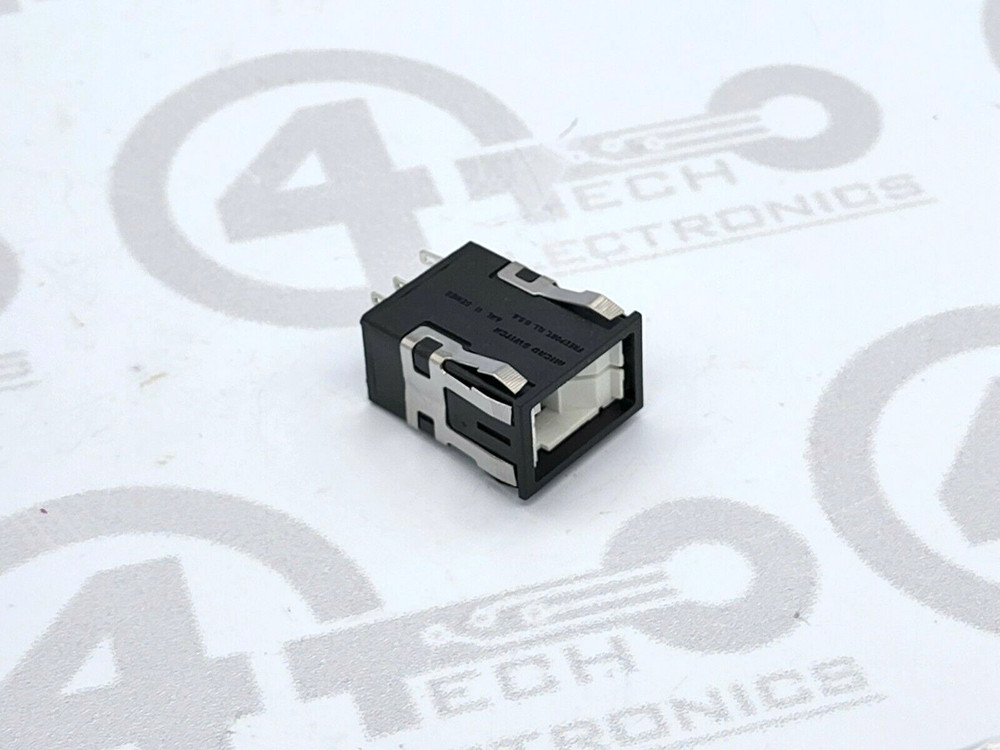 Universal Instruments Pushbutton Switch 30132700