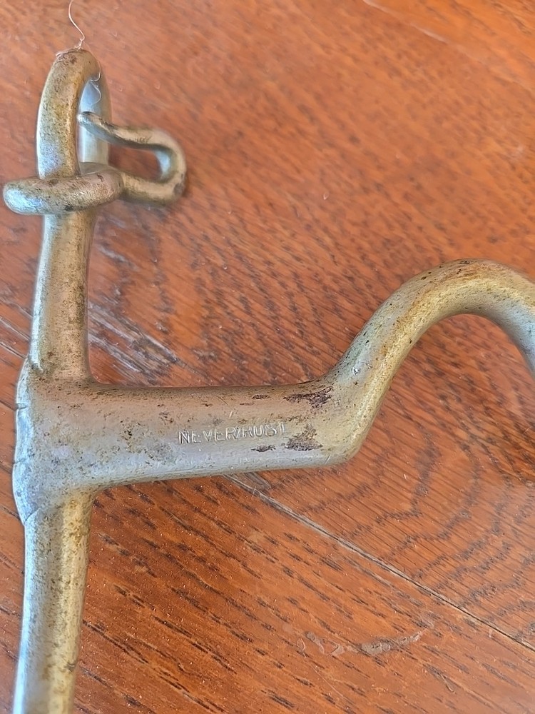 Pelham Neverust Port Bit