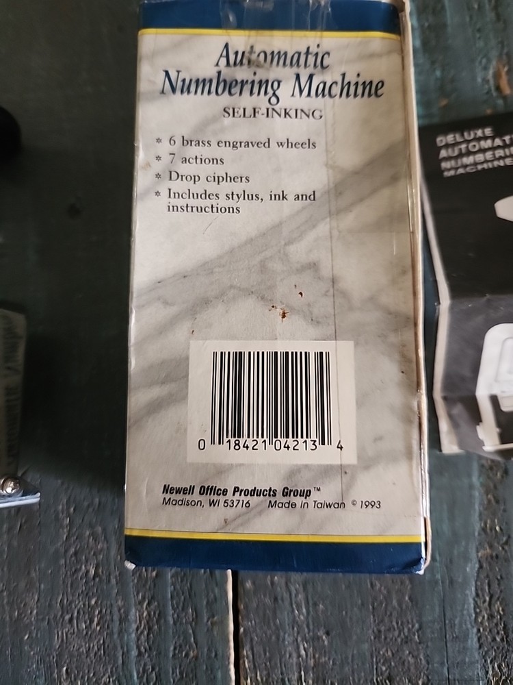 ROGERS AUTOMATIC NUMBERING STAMP MACHINE WITH BOX