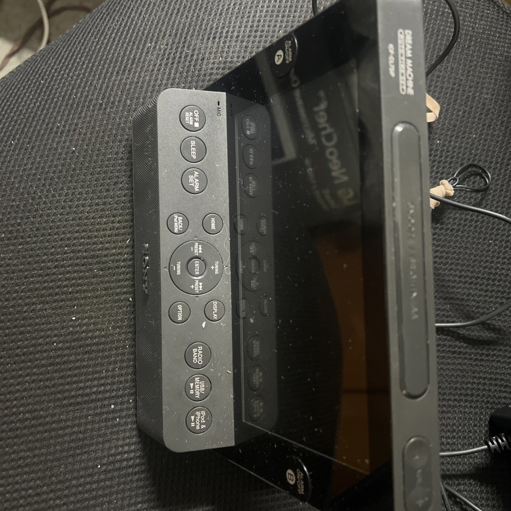 Sony Dream Machine Auto Time Set
