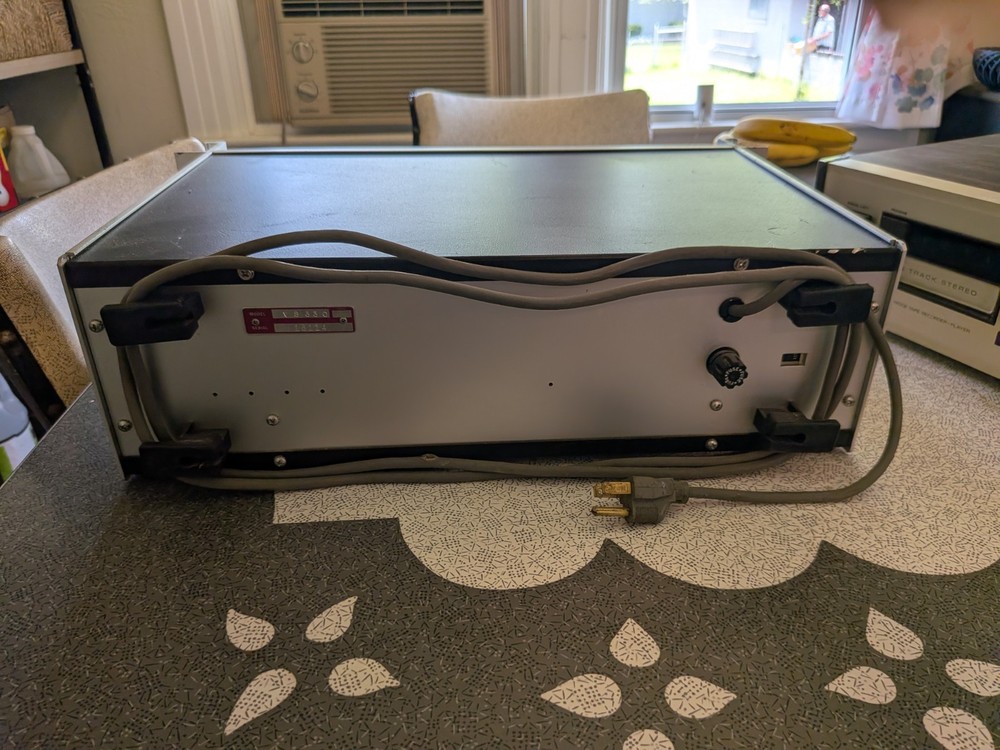 EDC DC Reference Voltage Standard Electronic Development Model 330