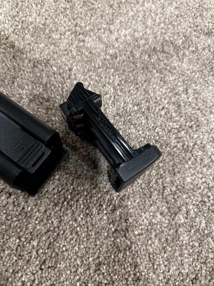SONY Battery Adapter N60 "AA" Battery Case HandyCams Camcorders UNTESTED