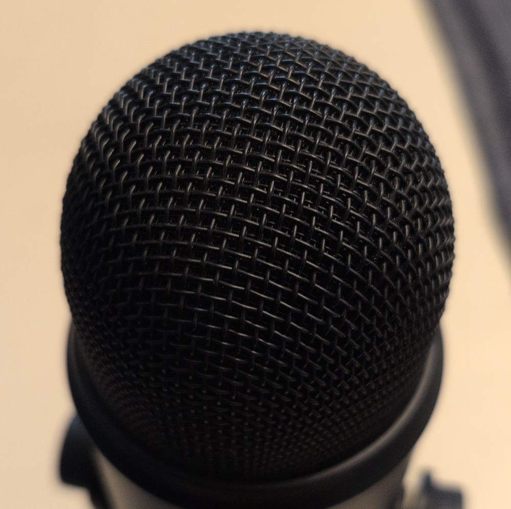 Blue Yeti Black USB Microphone, NO CABLES