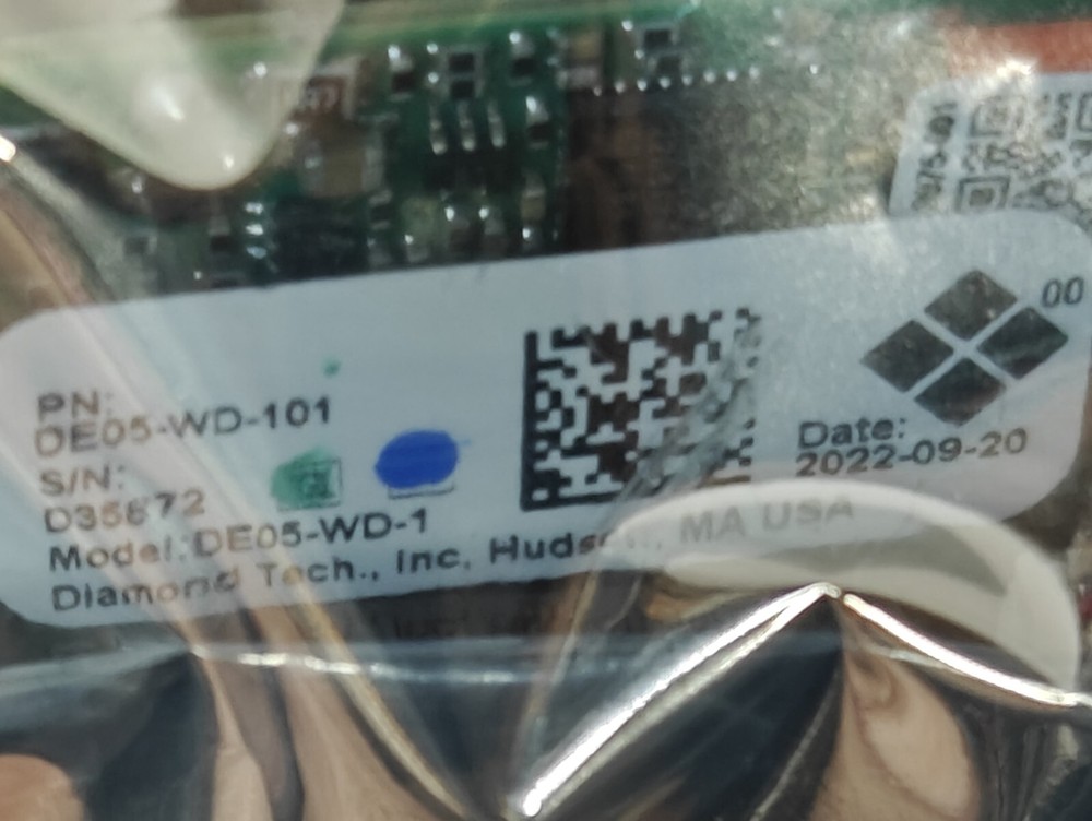 DIAMOND TECHNOLOGIES DE05-WD-101 ,Ultra compact based barcode scan +CAB-DSE-013