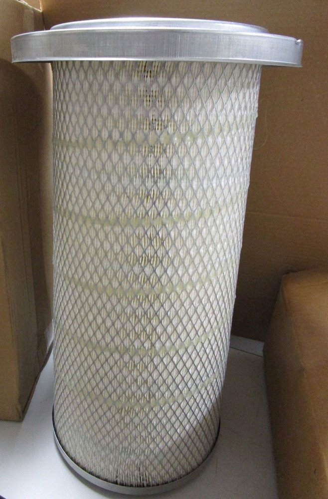 FLEETGUARD ENGINE AIR FILTER #AF1968M - NEW IN BOX