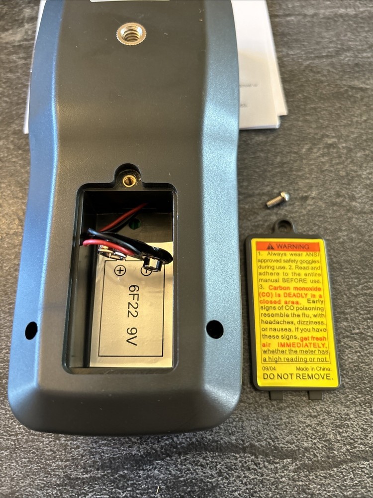 Cen-Tech 92242 Functional Digital Thermometer New #DD