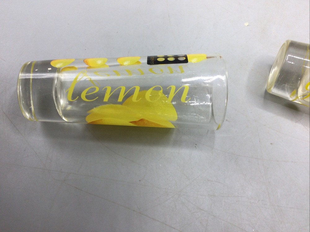 Circle Ware Design Double Shot Glasses Fruit Pattern Set of 4 c5