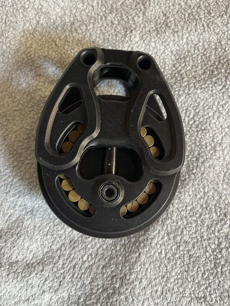 Harken 75mm Black Magic Loop Block 3230 - New, Open Packaging