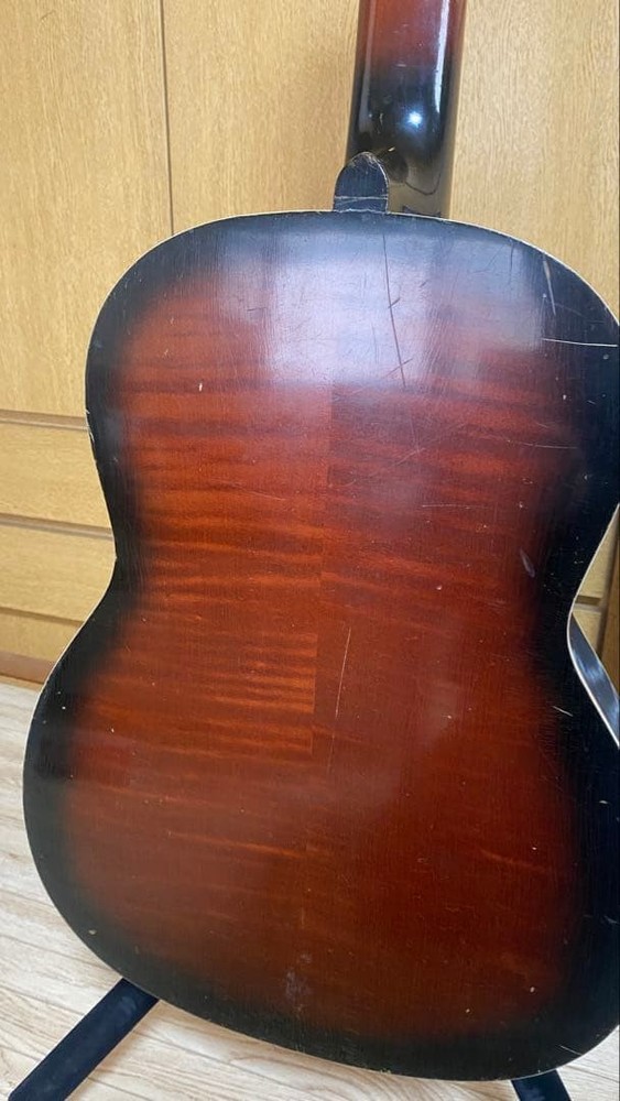 YAMAHA Dynamica acoustic guitar