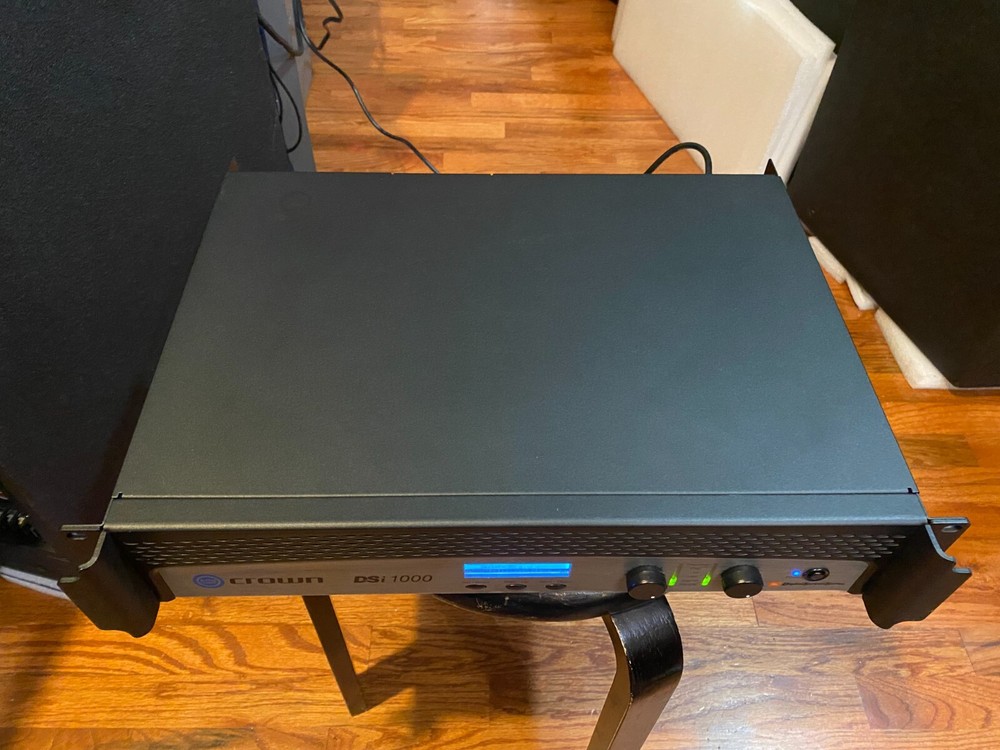 Crown DSi 1000 Amplifier
