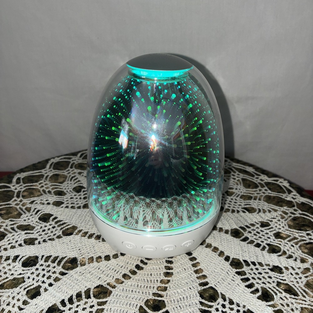 Nightlight Bluetooth Portable Speaker Color Changes Very Easy Paring To iPhone