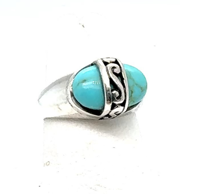 Premier Designs Sterling Silver and Turquoise Ring - Size 6
