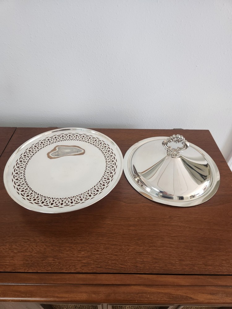 Sheffield Silver Footed Plate With Lid (SB12)