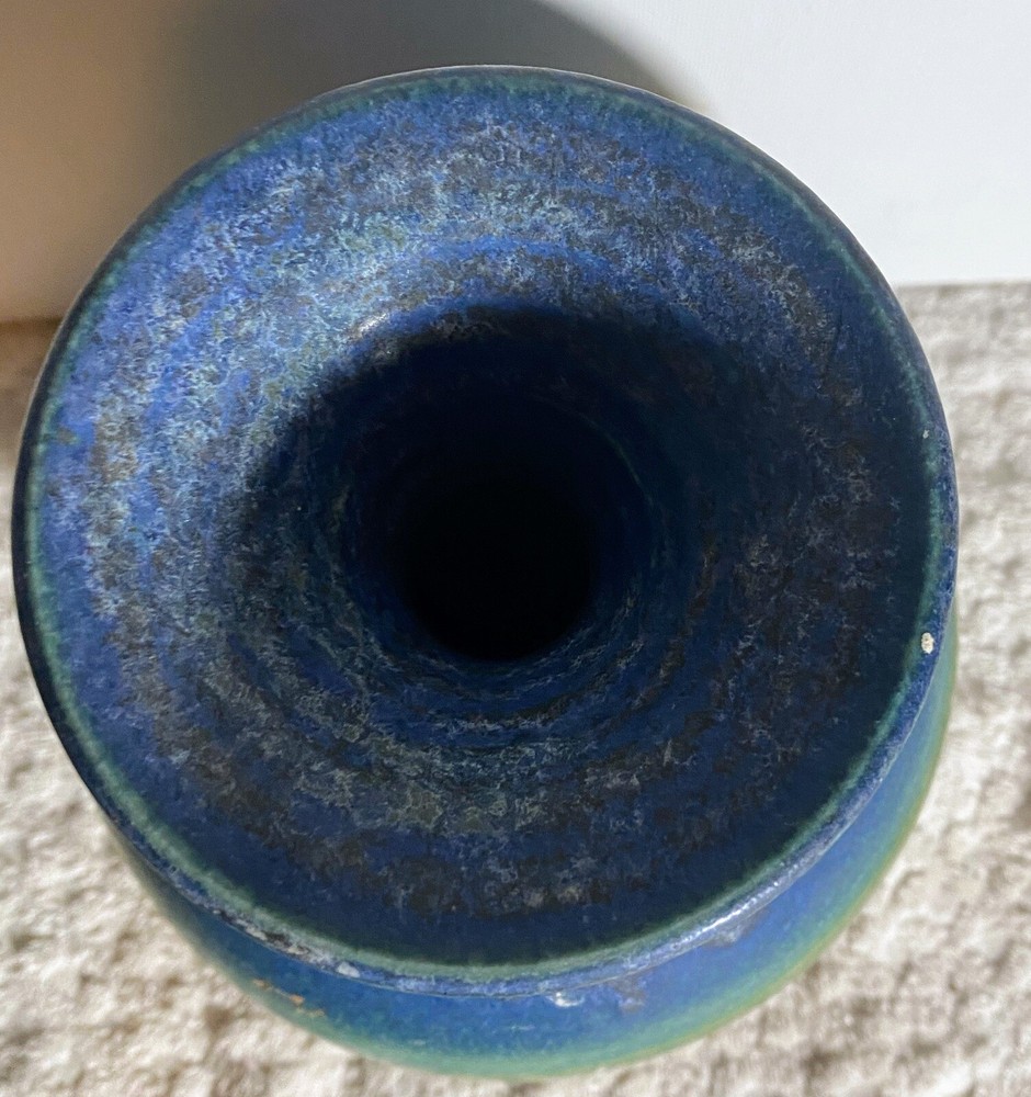 davidson pottery vase 9” tall