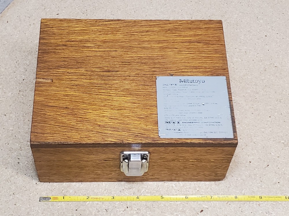 Mitutoyo No. 986-111 percision toolmakers vise