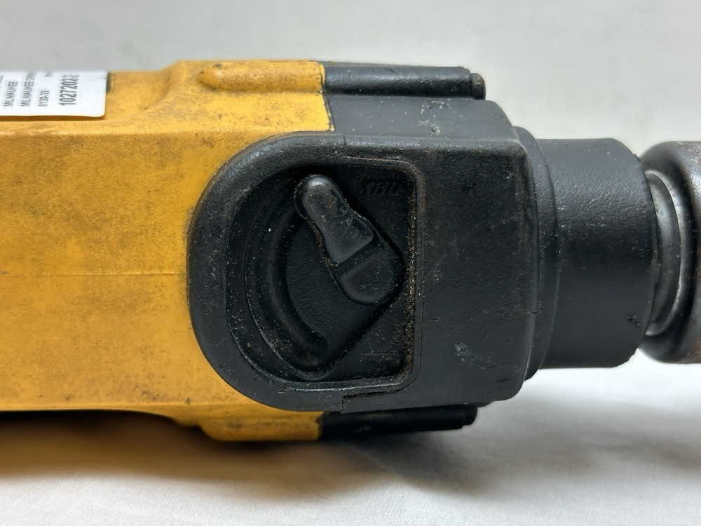 DEWALT DW511 VSR Hammer drill