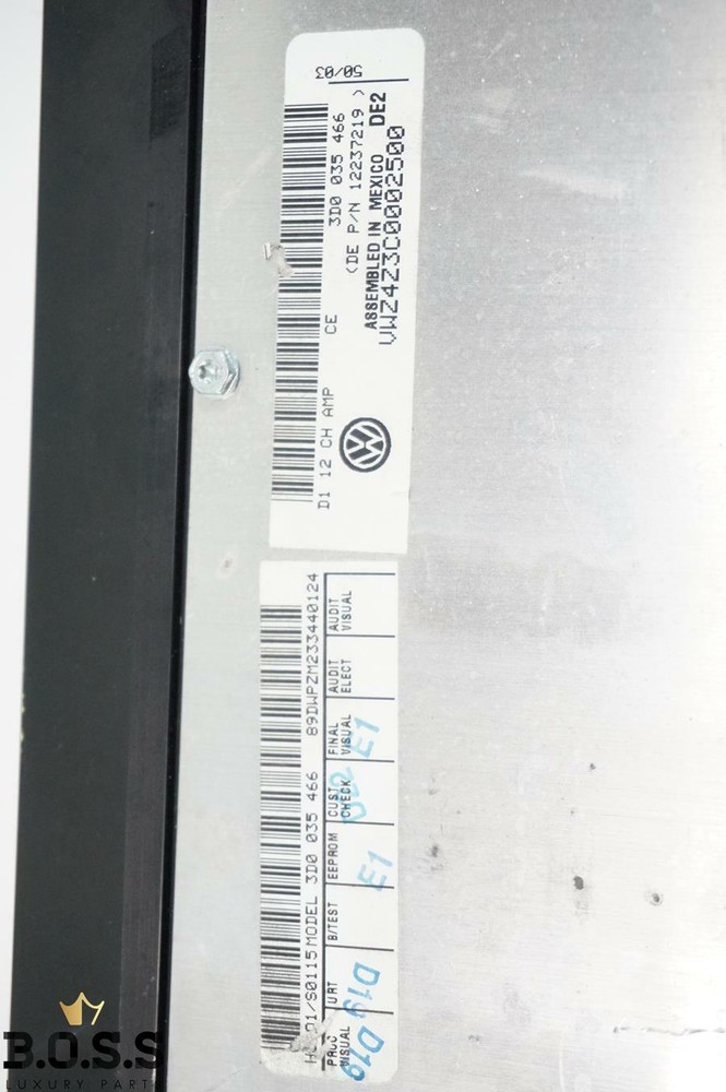 2004-2005 VW PHAETON Stereo Amplifier AMP 3D0035466 OEM