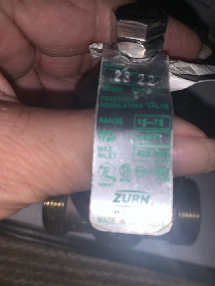 ZURN PRESSURE REDUCING VALVE 1-3/4" NR3XL