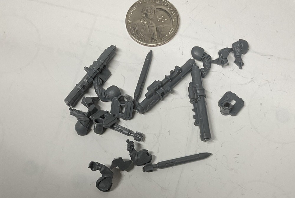 Warhammer ?  Bits Pieces Weapons Arms Missiles