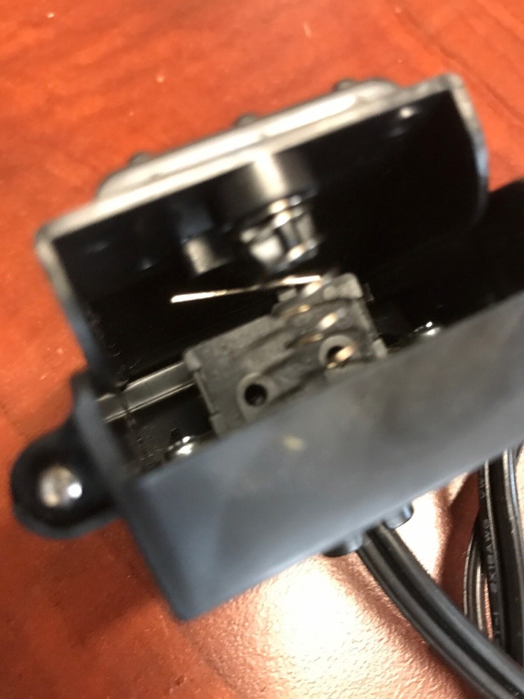 OEM Cooler Part Cooler Safety Switch Luma EC110S 3Speed Portable Air Cooler