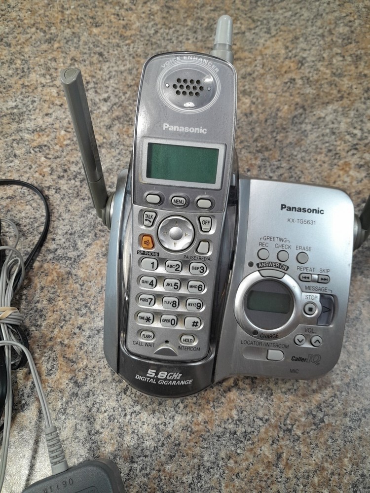 PANASONIC KX-TG5631 Tested Working Needs Replacement Battery