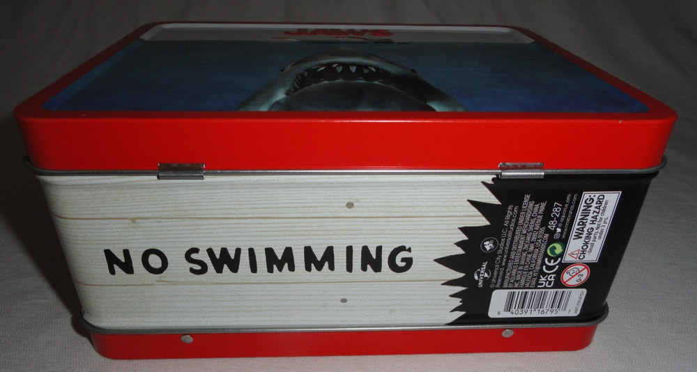 JAWS LUNCH BOX - UNIVERSAL STUDIOS EXCLUSIVE TIN LUNCH PAIL - DISPLAYED ONLY