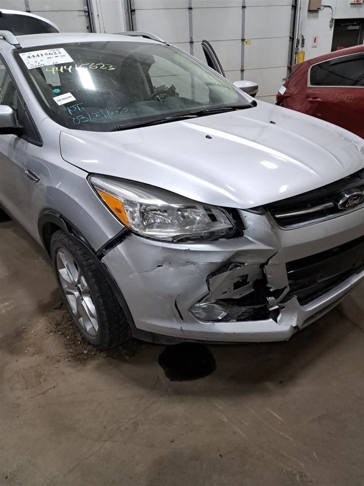 2014 Escape Left Driver Side Fender Color: Silver Ux